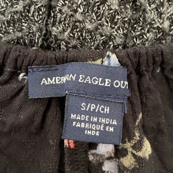 Black Floral Romper - Picture 6 of 6